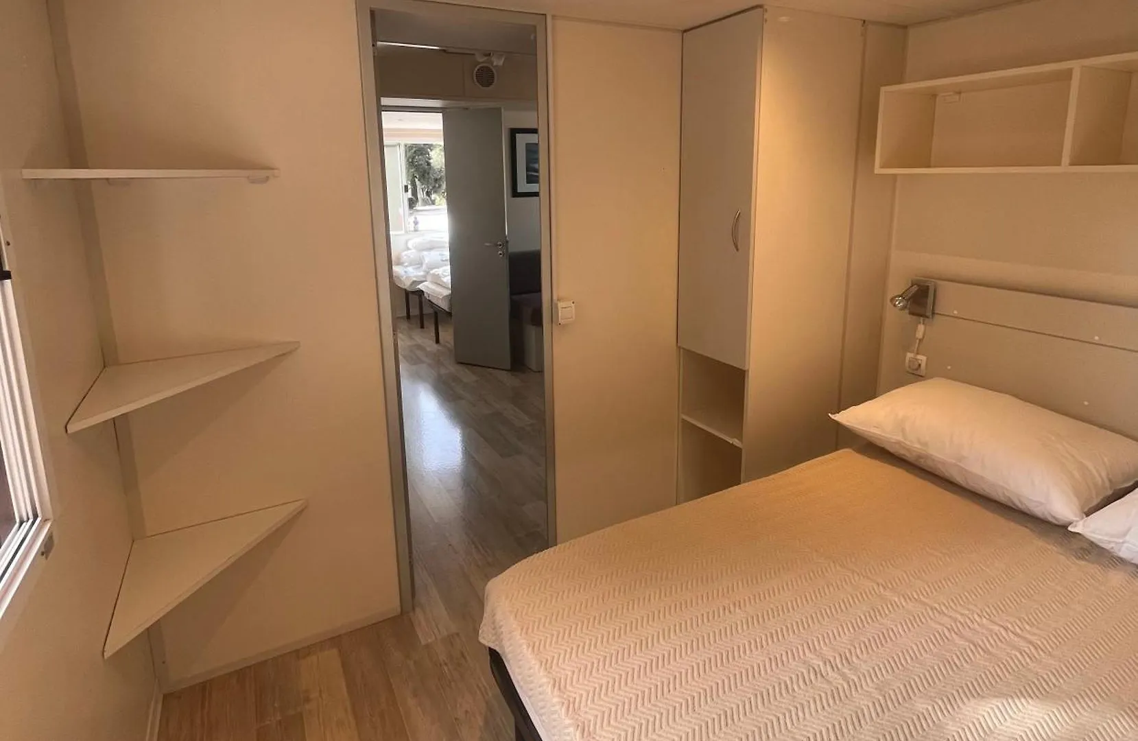 Mobile Home Ana Mia Biograd Na Moru
