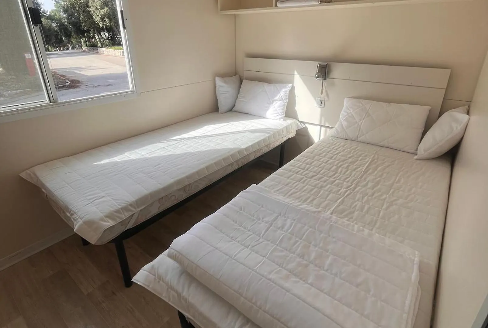 Mobile Home Ana Mia Biograd Na Moru