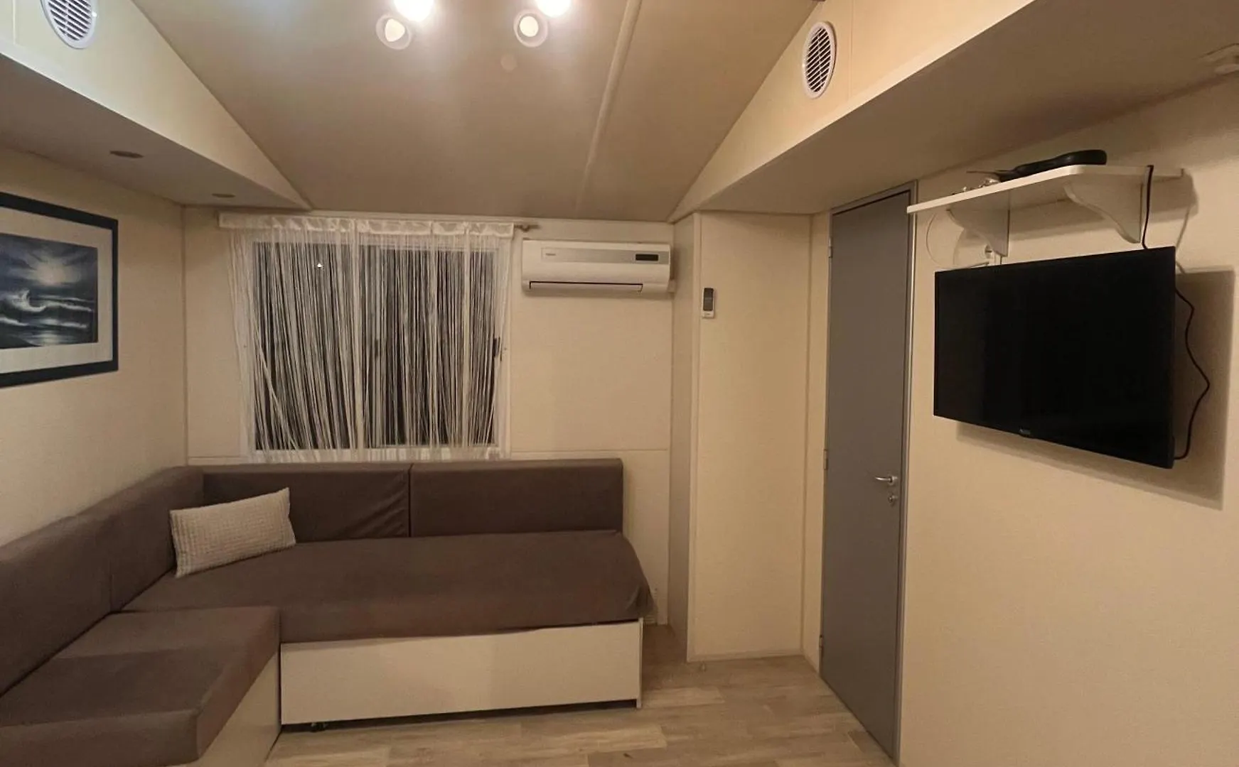 Mobile Home Ana Mia Biograd Na Moru Kemp